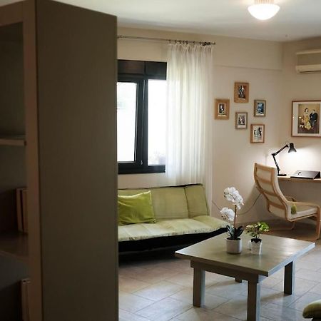 Apartment With Garden In Thessaloniki. Exterior foto